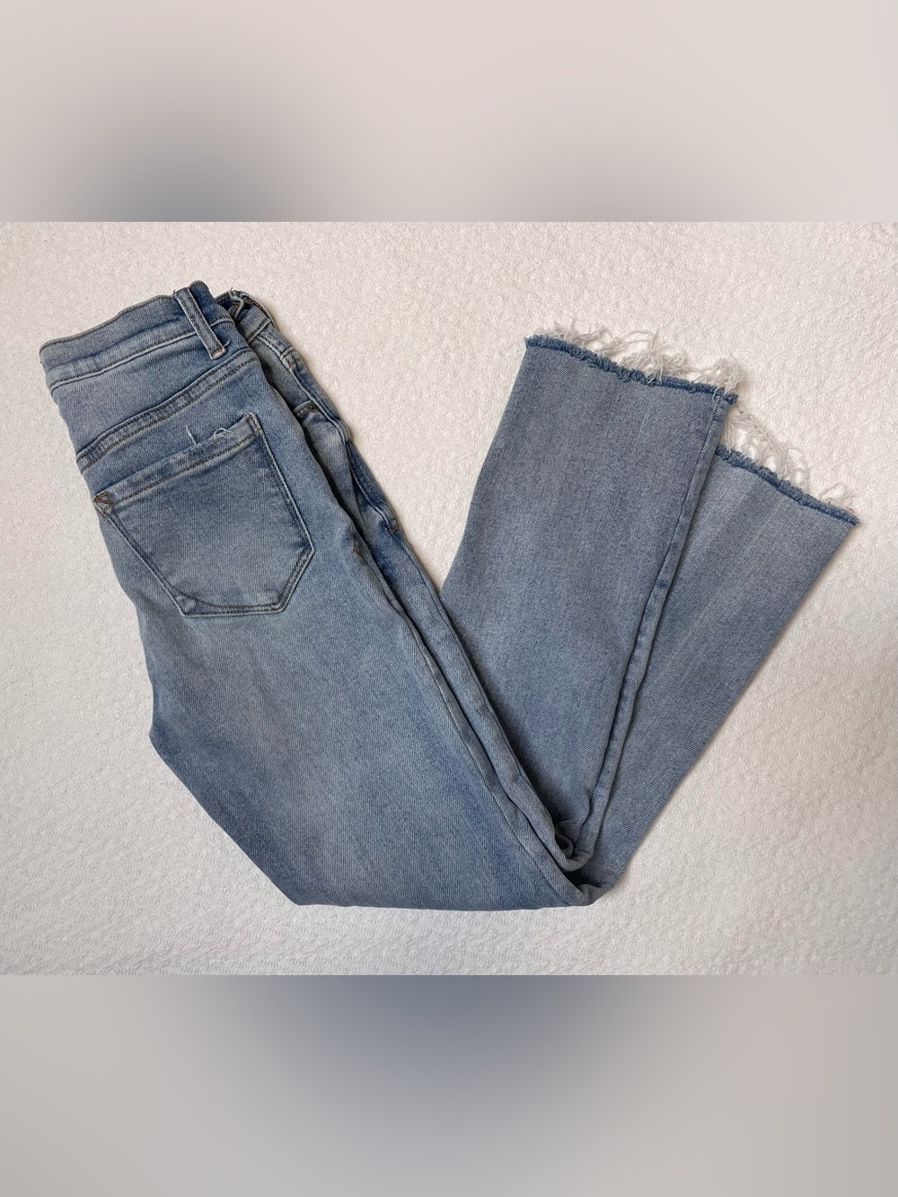 Kensie Jeans Light Wash Slim - Picture 7 of 7